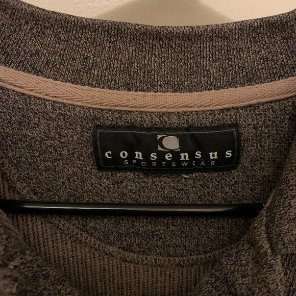 Brown Consensus Sportswear Sweater-Large - Picture 2 of 3